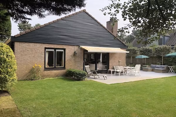 Morgenster in Bergen aan zee - Foto 1 van 40