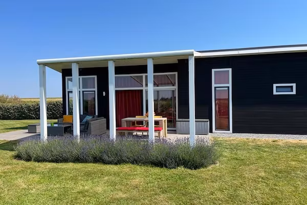 Water Resort Oosterschelde 51 in Wemeldinge - Foto 1 van 39