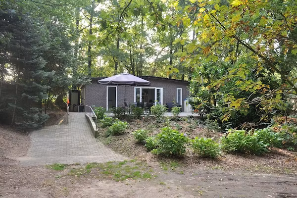 Dorpswoning In het Bos in Leende - Foto 1 van 40