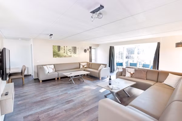 Vakantiepark de Katjeskelder 12 in Oosterhout - Foto 2 van 40