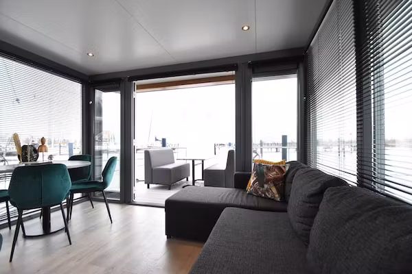 Boot Zonder Naam in Volendam - Foto 2 van 40