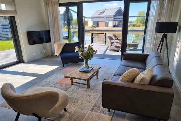 Watervilla Seis in Balk - Foto 2 van 40