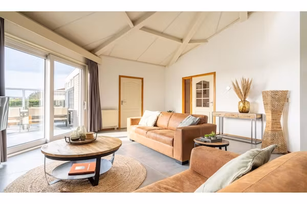 Golfvilla 39 Wellness in Hollum - Foto 2 van 40