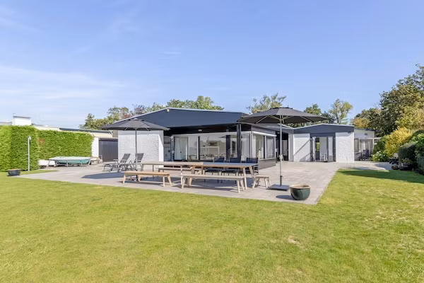 Reigerlaan 21 in Kamperland - Foto 1 van 40