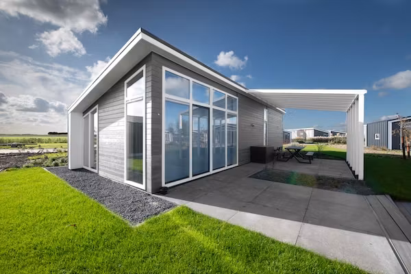 Water Resort Oosterschelde 38 in Wemeldinge - Foto 1 van 40