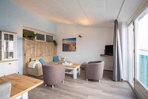 Strandslag 215 in Julianadorp aan Zee - Foto 1 van 13