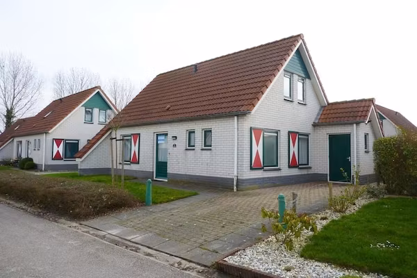 Schoneveld 132 Zeemeeuw Breskens in Breskens - Foto 1 van 37