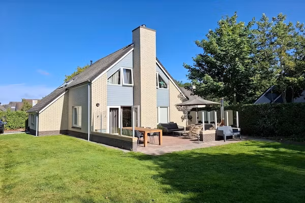 Kamperfoelie 33 in De Koog - Foto 1 van 17