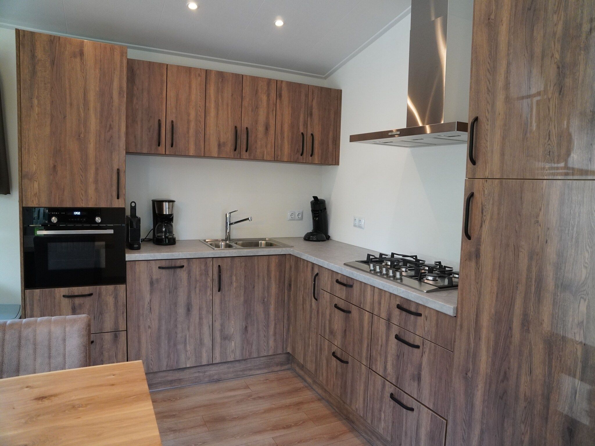 De keuken van Vakantiepark De Rimboe & De Woeste Hoogte 25 in Hoenderloo