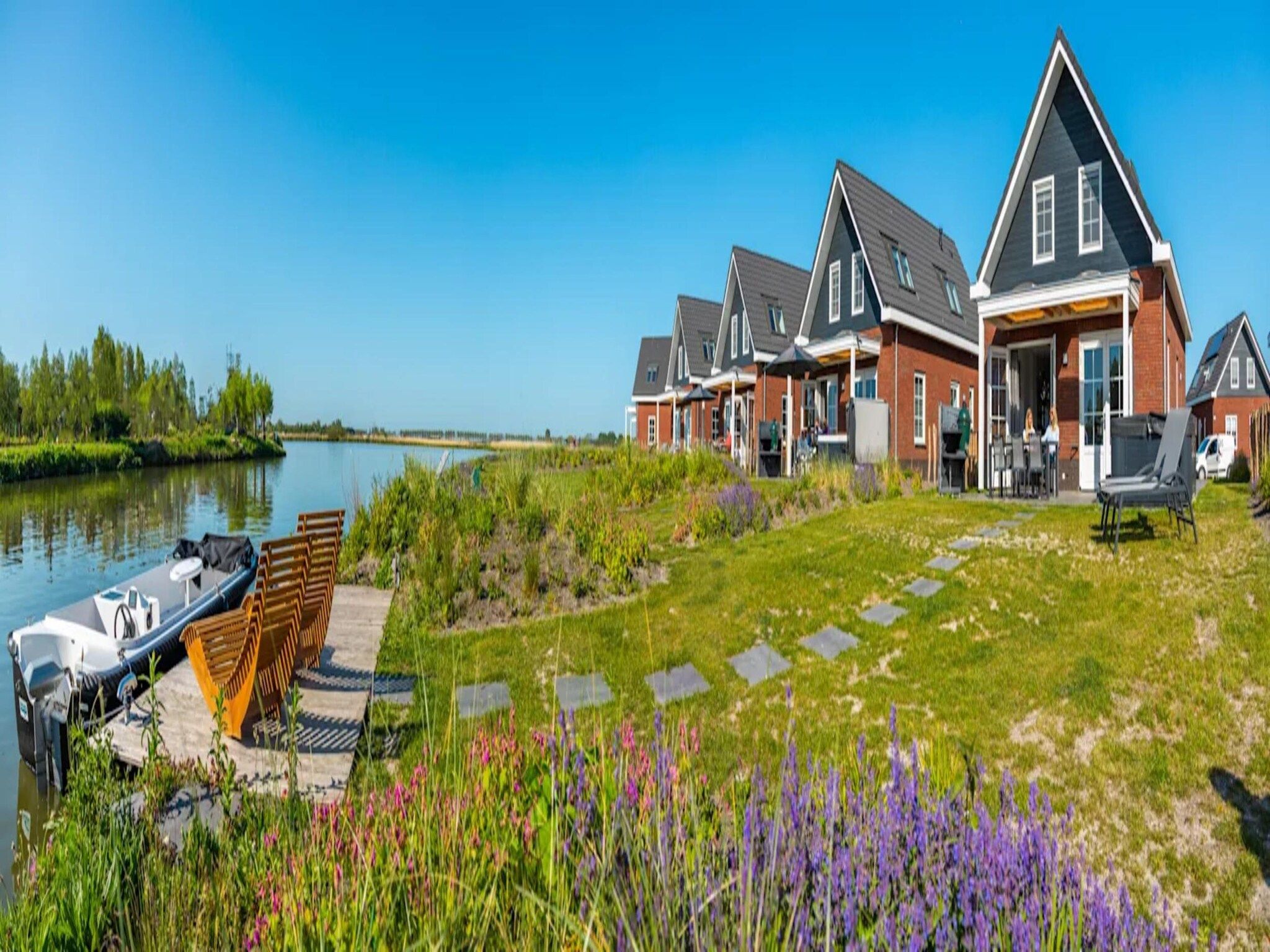 Parkfaciliteiten bij Watervilla 6 in Medemblik