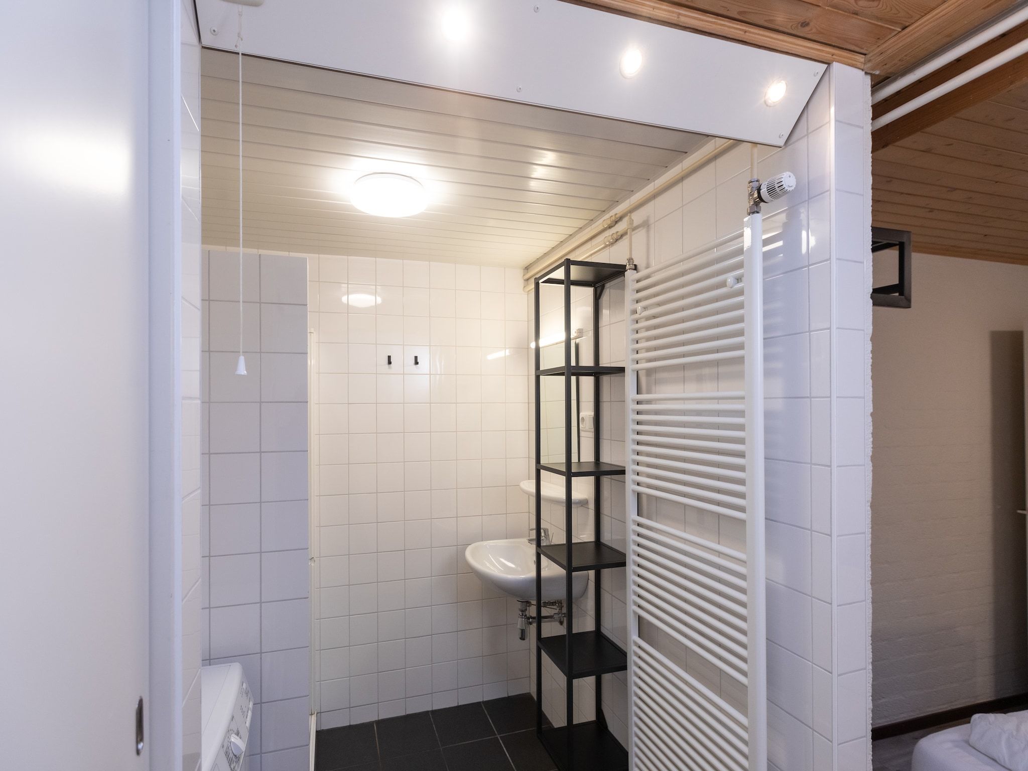 De badkamer van Vakantie bij Meeussen - Schuttersoord 4 in Mook