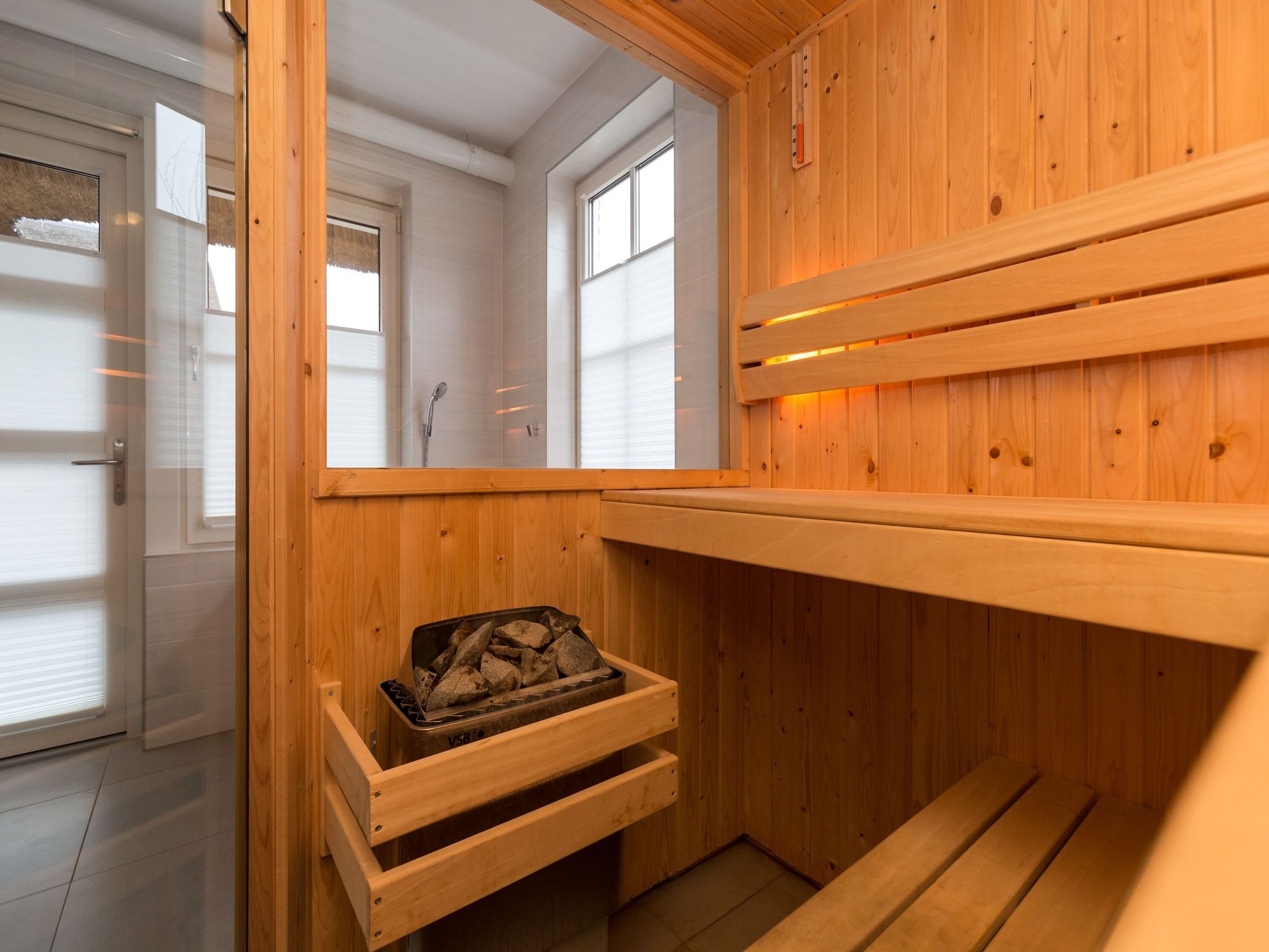 Wellness bij Friese Meren Villa's 17 in Delfstrahuizen