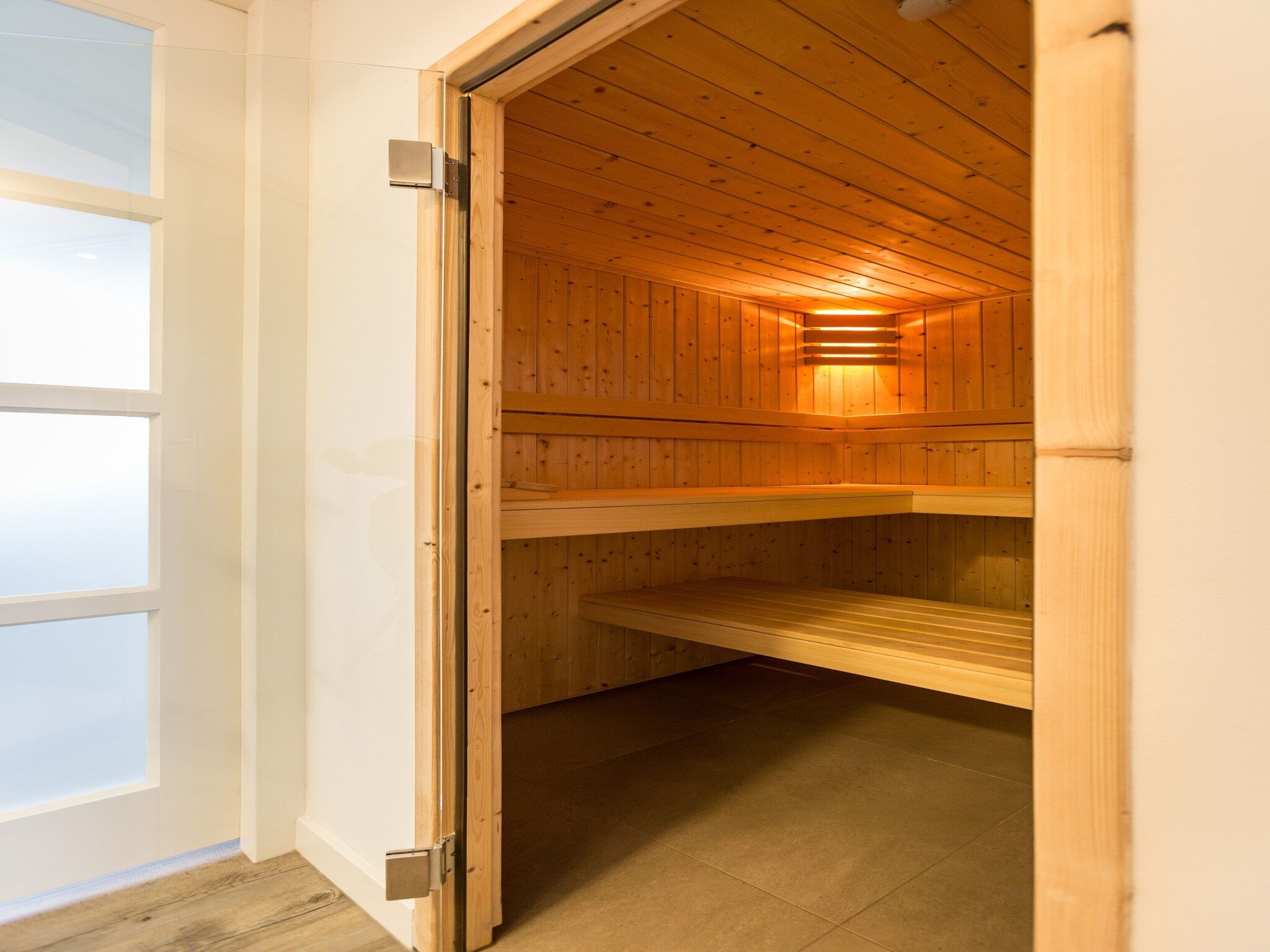 Wellness bij Friese Meren Villa's 17 in Delfstrahuizen