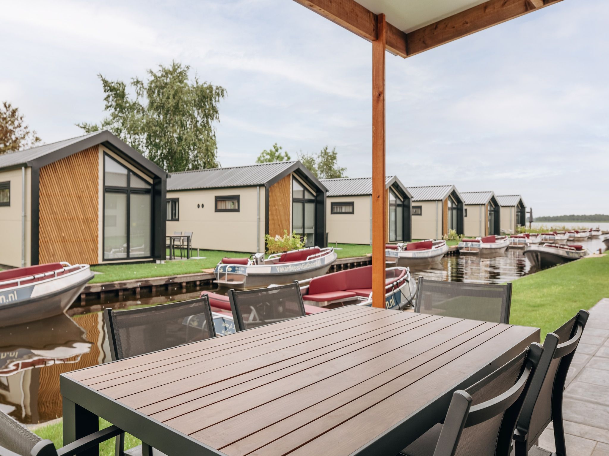 Parkfaciliteiten bij Vakantiepark Giethoorn 11 in Giethoorn