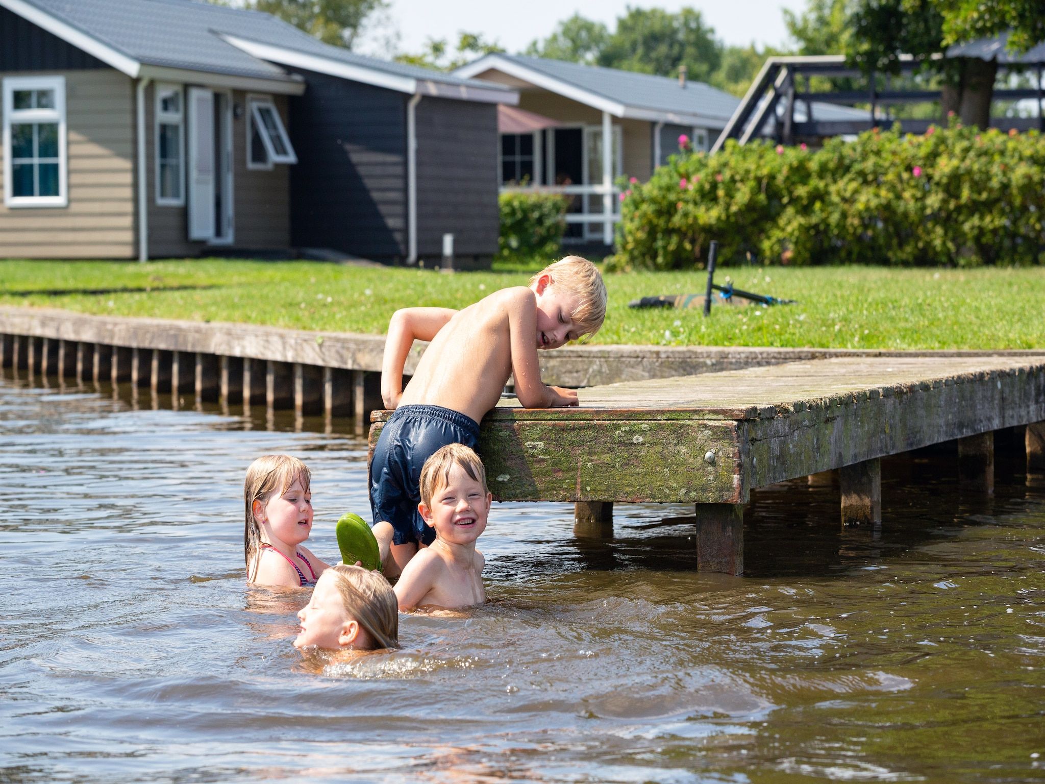 Parkfaciliteiten bij Vakantiepark Giethoorn 12 in Giethoorn