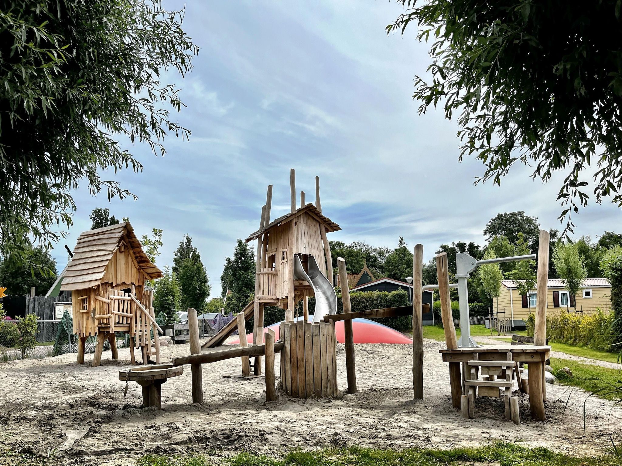 Parkfaciliteiten bij Recreatiepark Wiringherlant - Wiringher Chalet 83 in Hippolytushoef