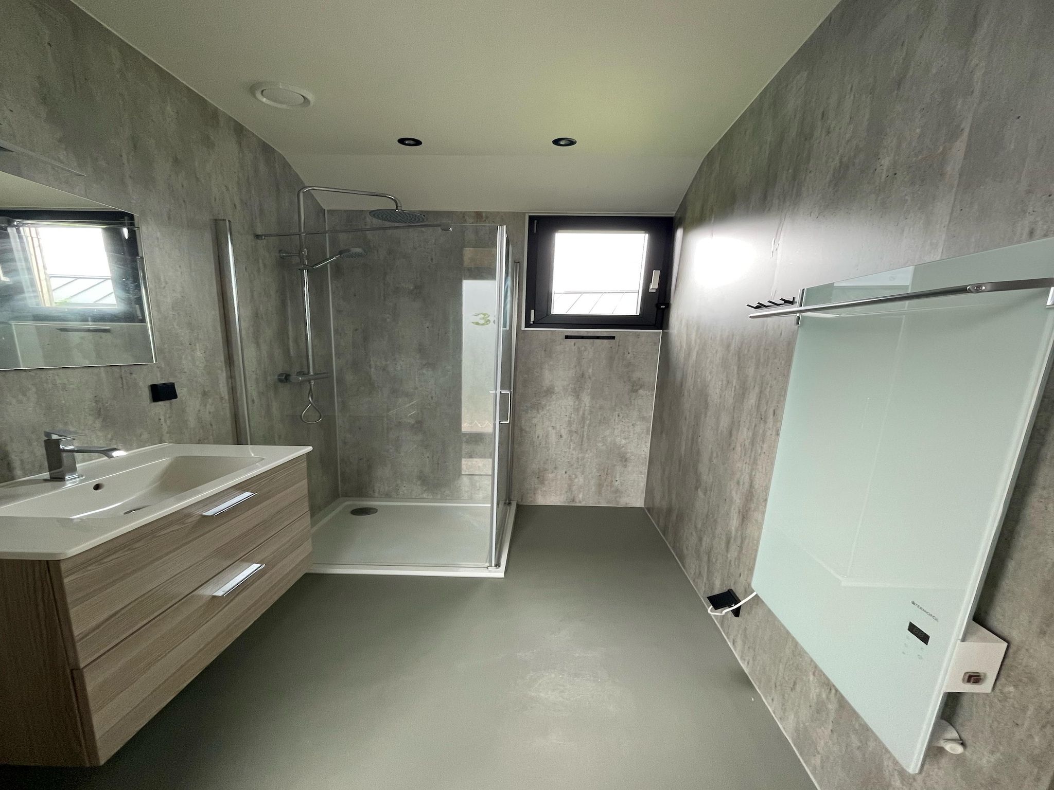 De badkamer van Vakantiepark Eigen Wijze 11 in Bant