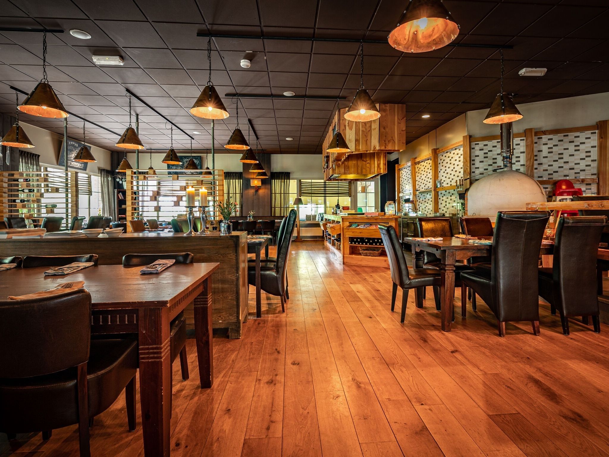 De eetkamer van Vakantiepark Hellendoorn 1 in Hellendoorn