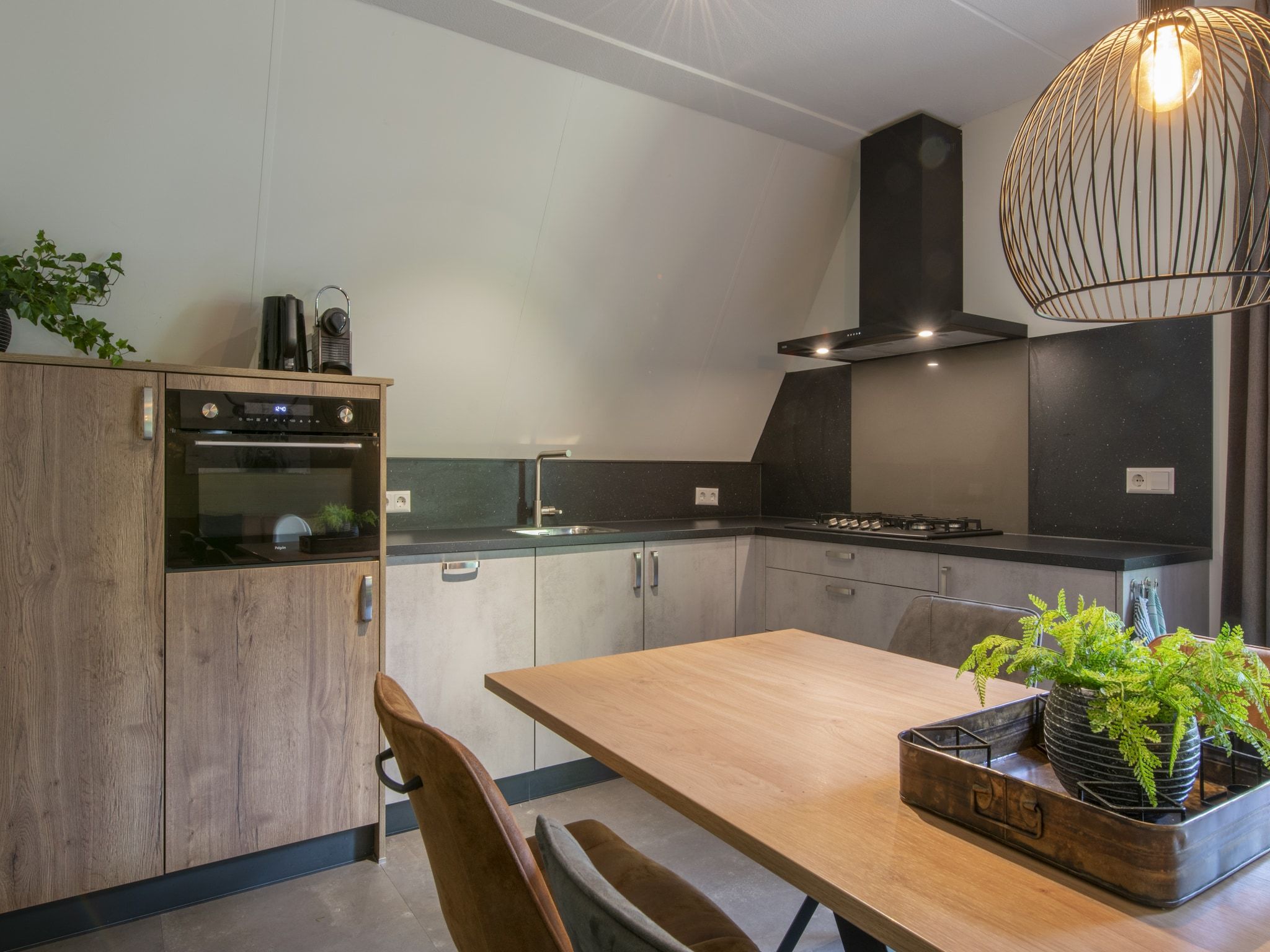 De keuken van Vakantiepark de Katjeskelder 23 in Oosterhout