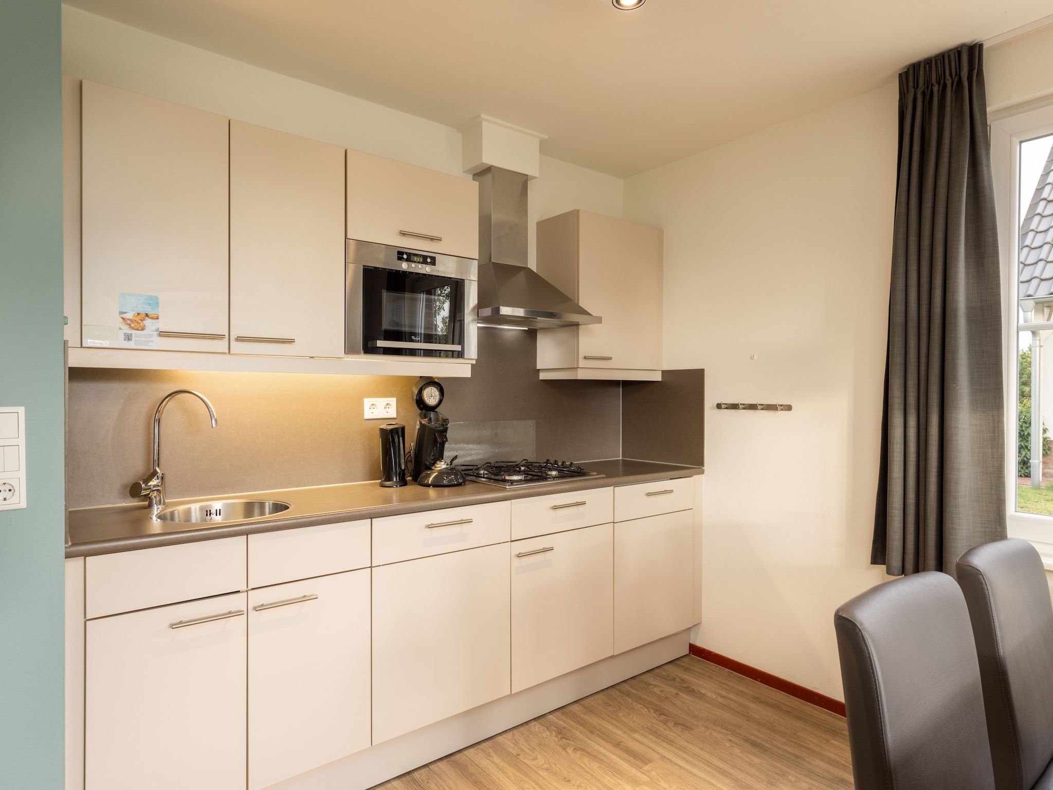 De keuken van Vakantiepark Klein Vink 10 in Arcen