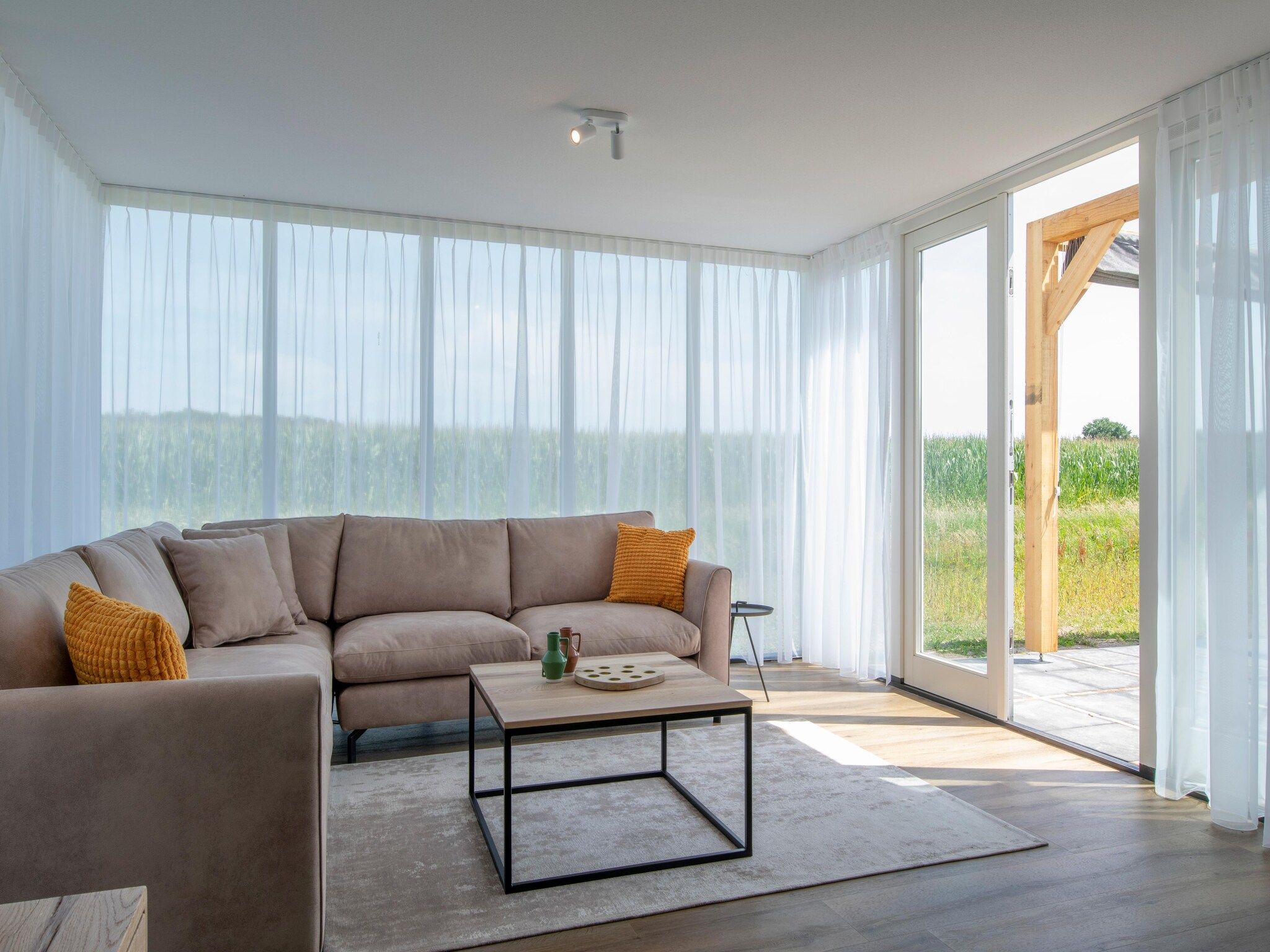 De woonkamer van Vakantiepark De Heihorsten 5 in Someren