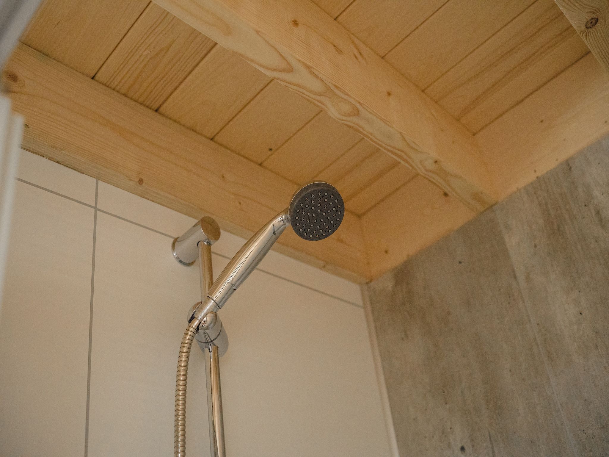 De badkamer van MarinaPark Bad Nederrijn 4 in Maurik