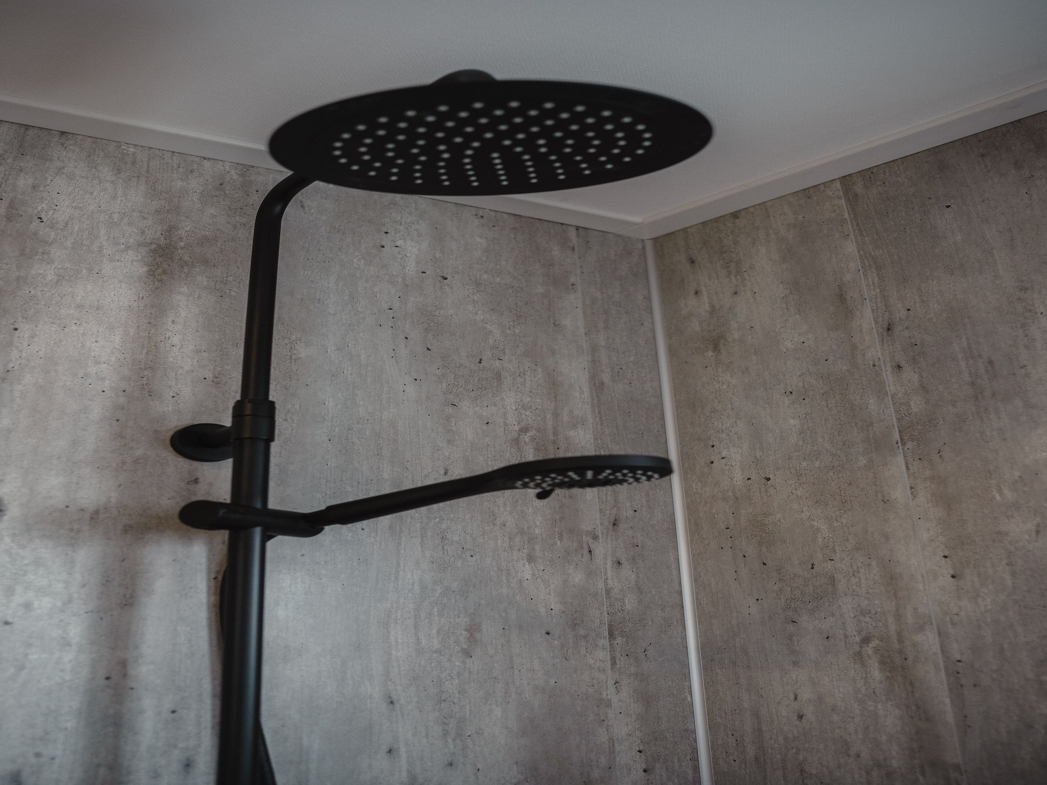 De badkamer van MarinaPark Bad Nederrijn 5 in Maurik