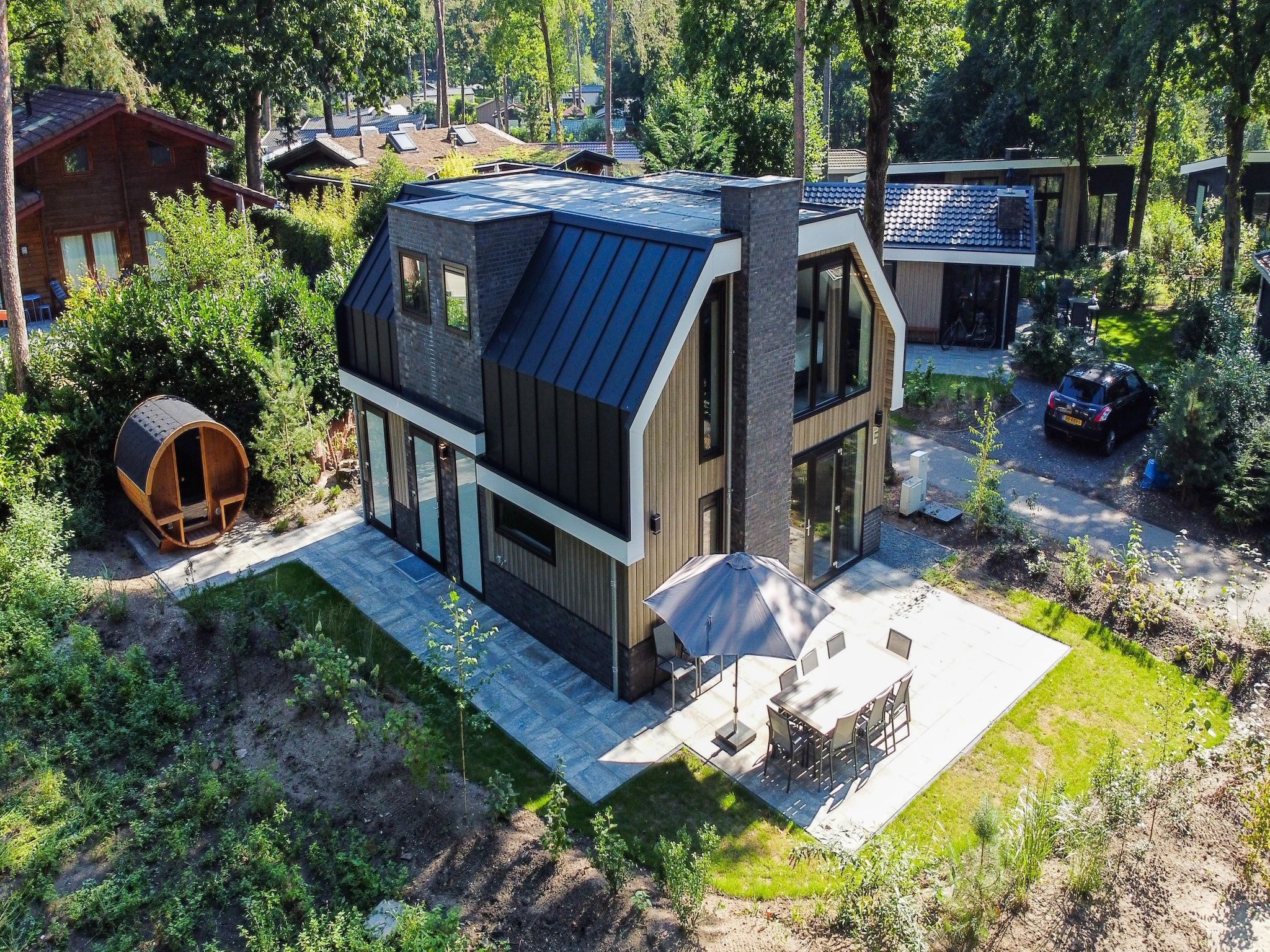 Vakantiepark De Rimboe & De Woeste Hoogte 38 in Hoenderloo - Foto 1 van 40