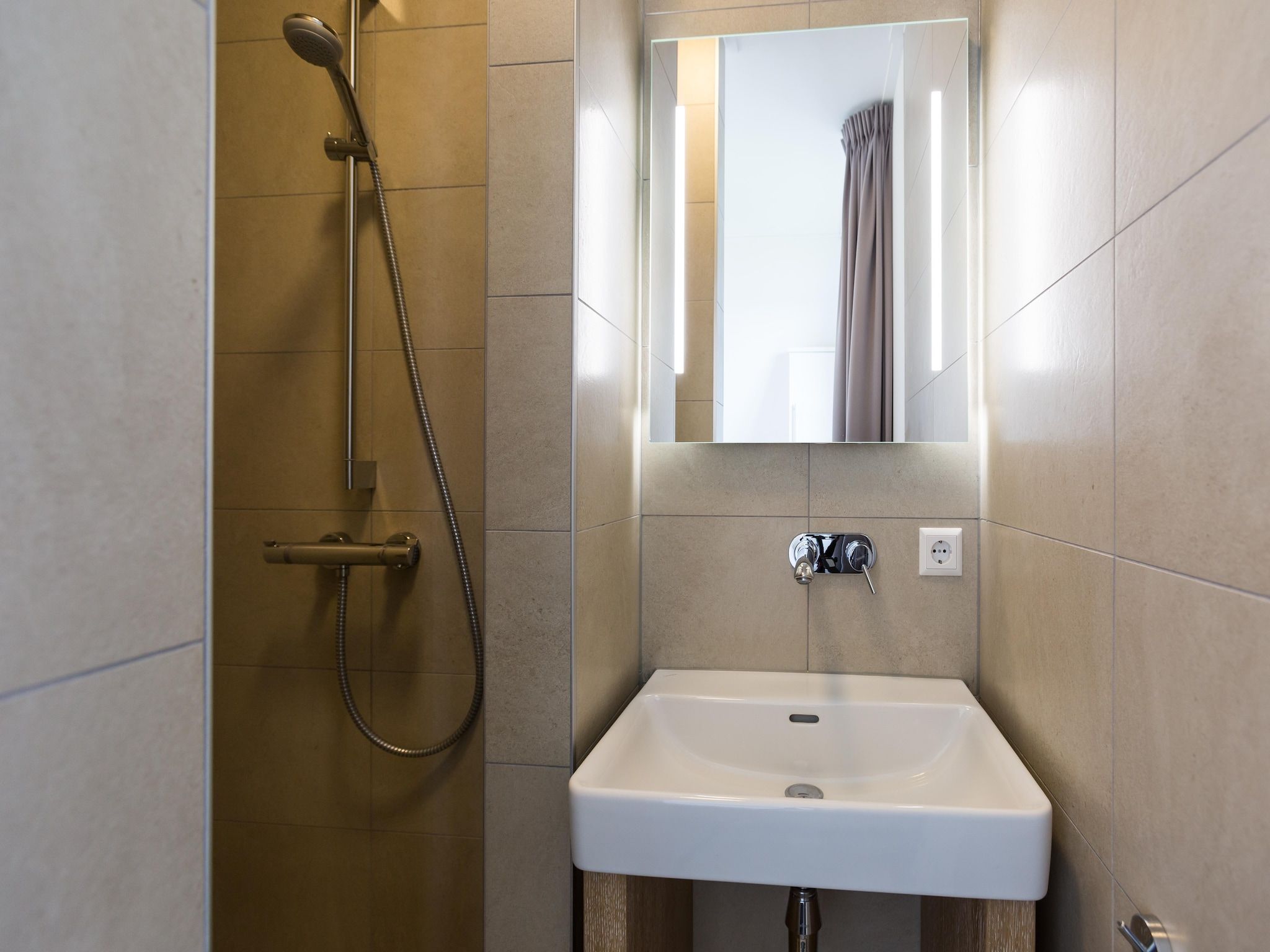 De badkamer van Friese Meren Villa's 18 in Delfstrahuizen