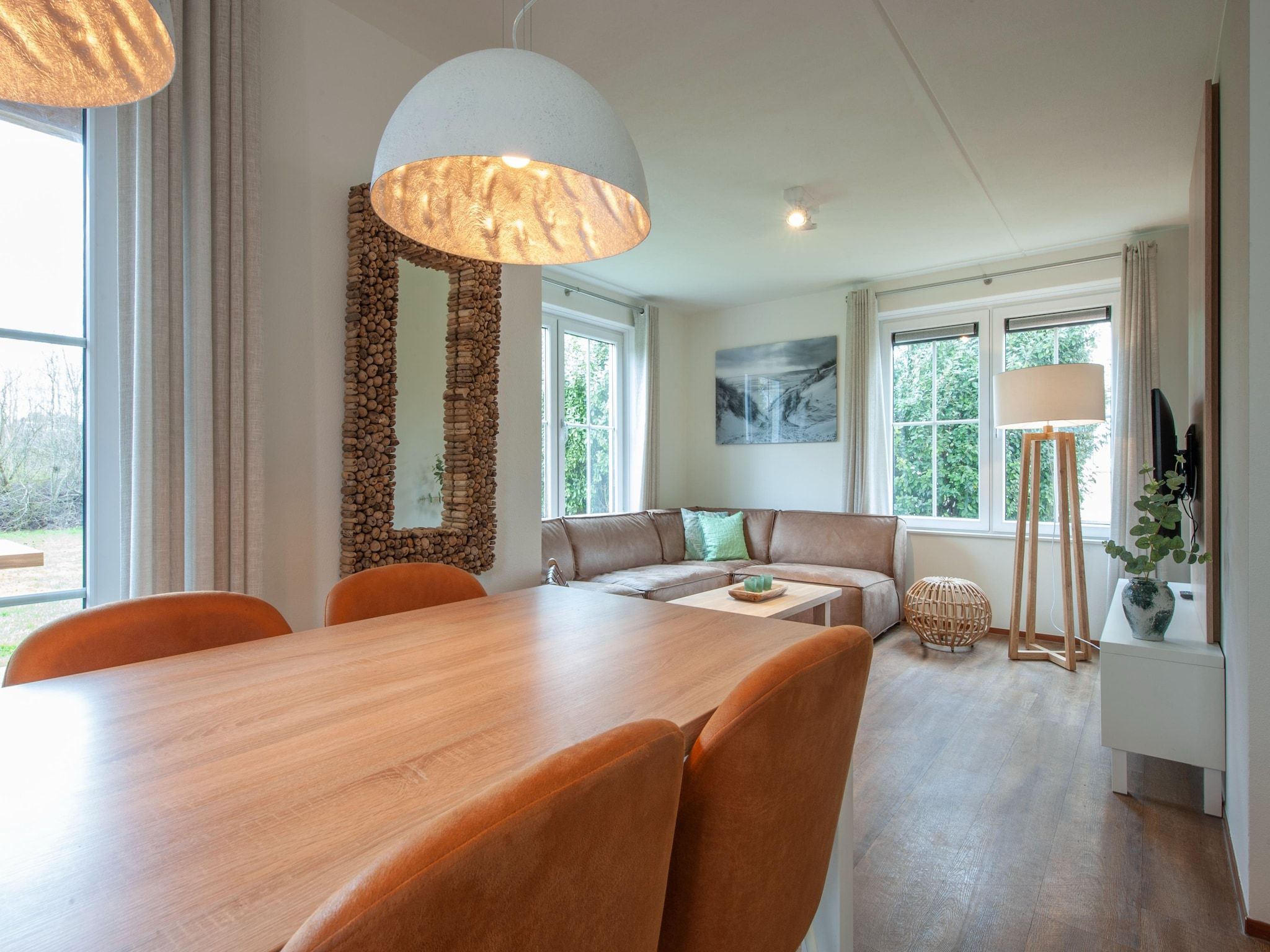 De eetkamer van Noordzee Résidence Cadzand-Bad 15 in Cadzand-Bad