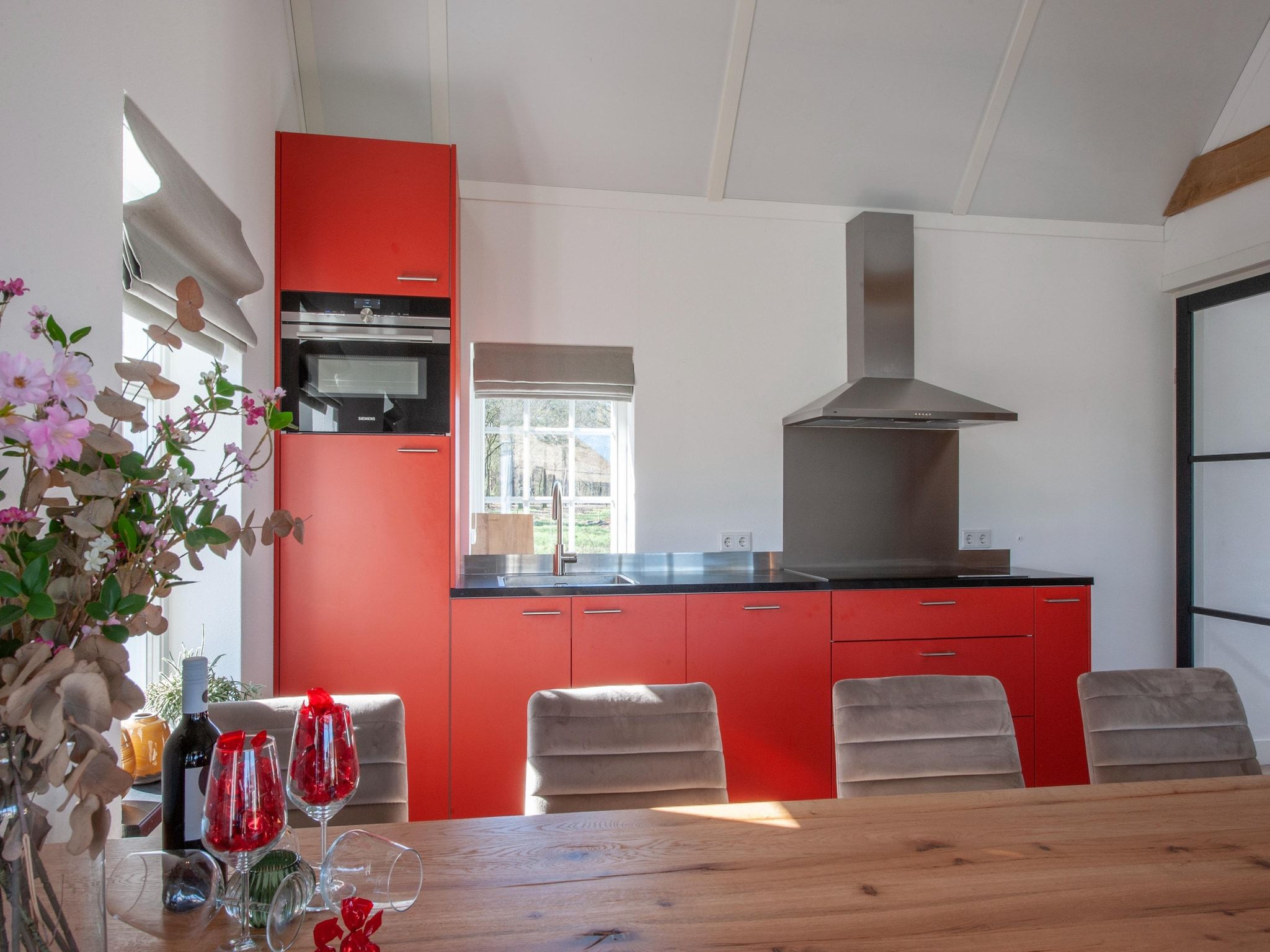 De keuken van Vakantiepark De Heihorsten 6 in Someren