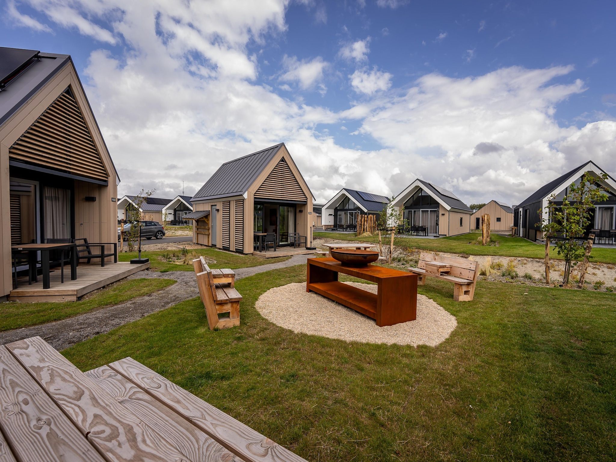 De buitenkant van Vakantiepark Zeebad 13 in Breskens