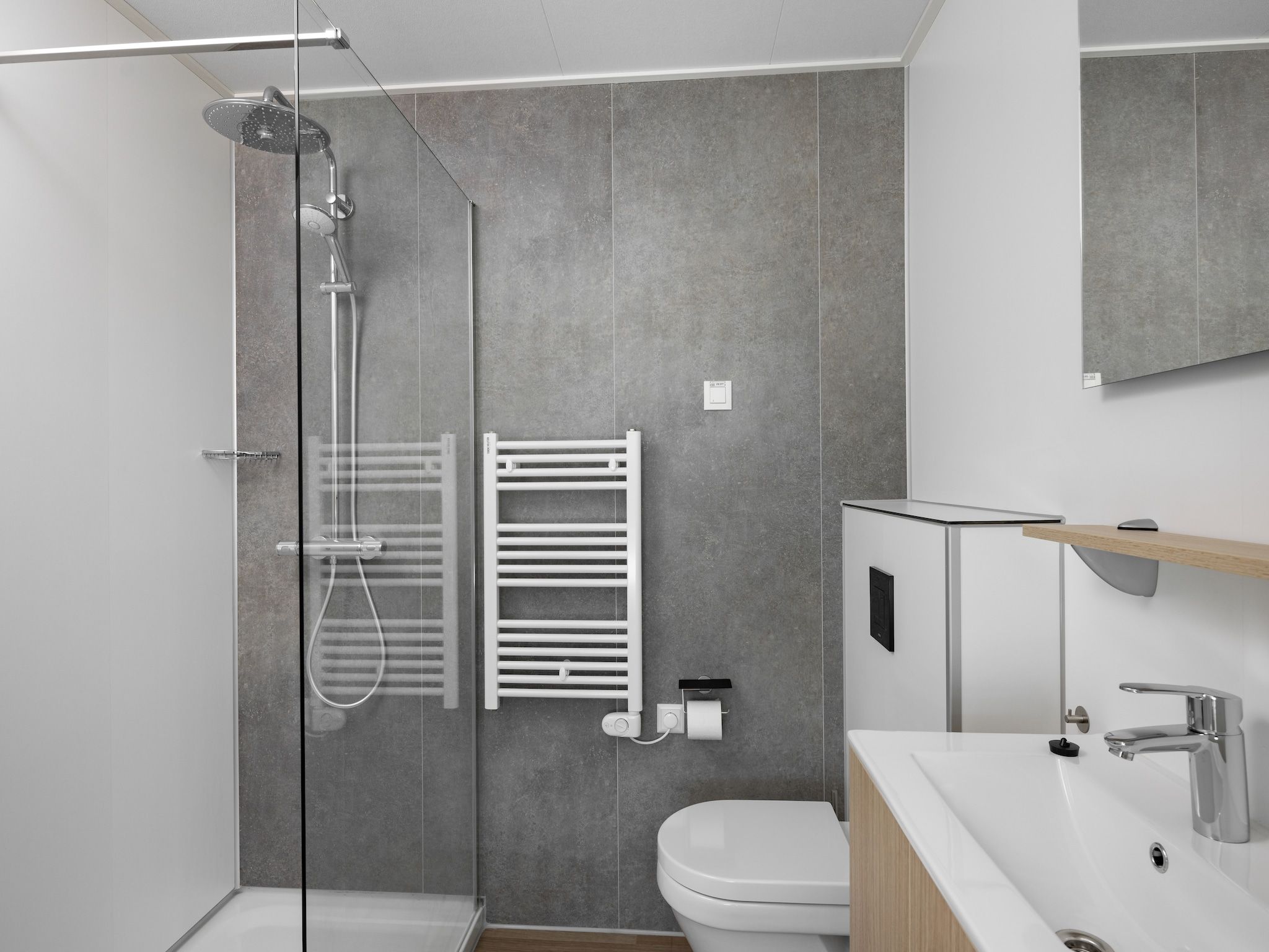 De badkamer van Beach Resort Brouwersdam 1 in Scharendijke