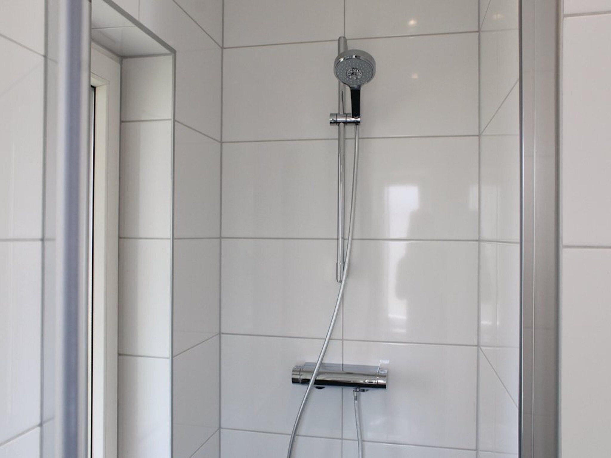 De badkamer van Recreatiepark Idskenhuizen 4 in Idskenhuizen