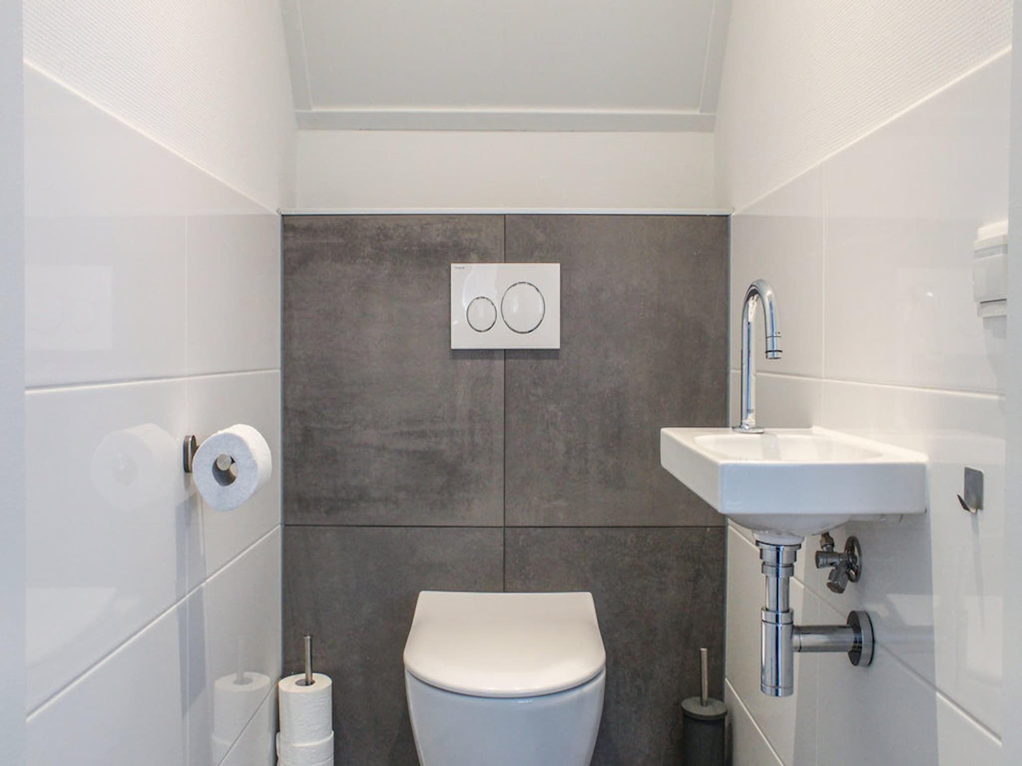 De badkamer van Recreatiepark Idskenhuizen 8 in Idskenhuizen