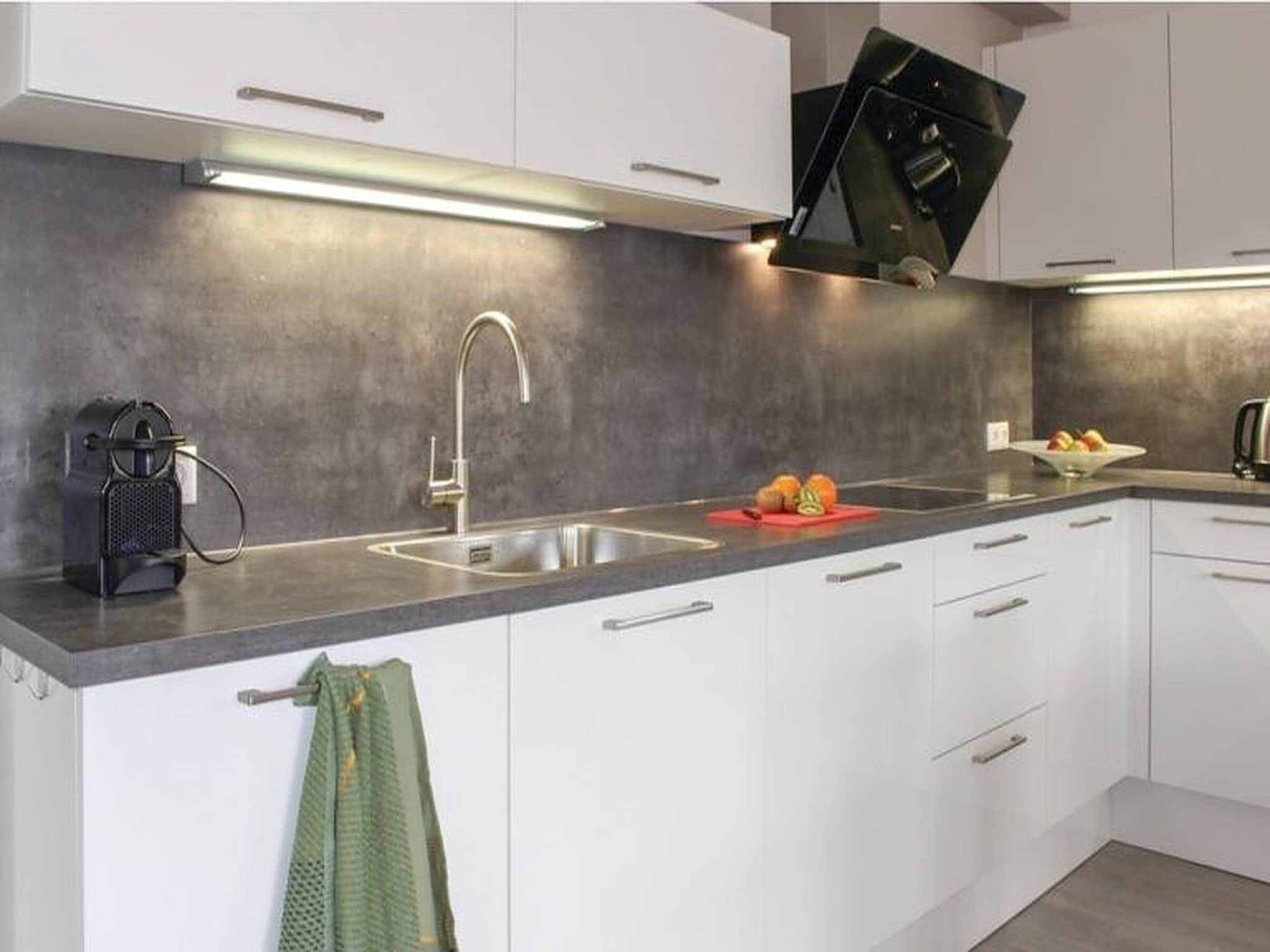 De keuken van Recreatiepark Idskenhuizen 10 in Idskenhuizen