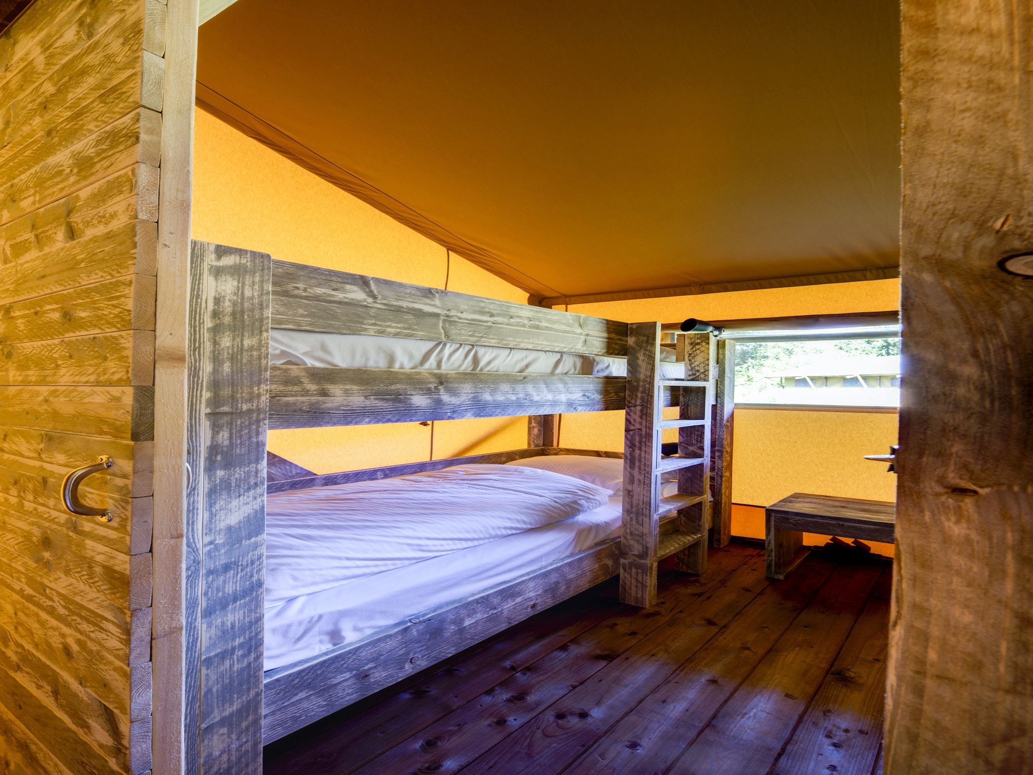 Een slaapkamer van Buitenplaats Gerner 7 in Dalfsen