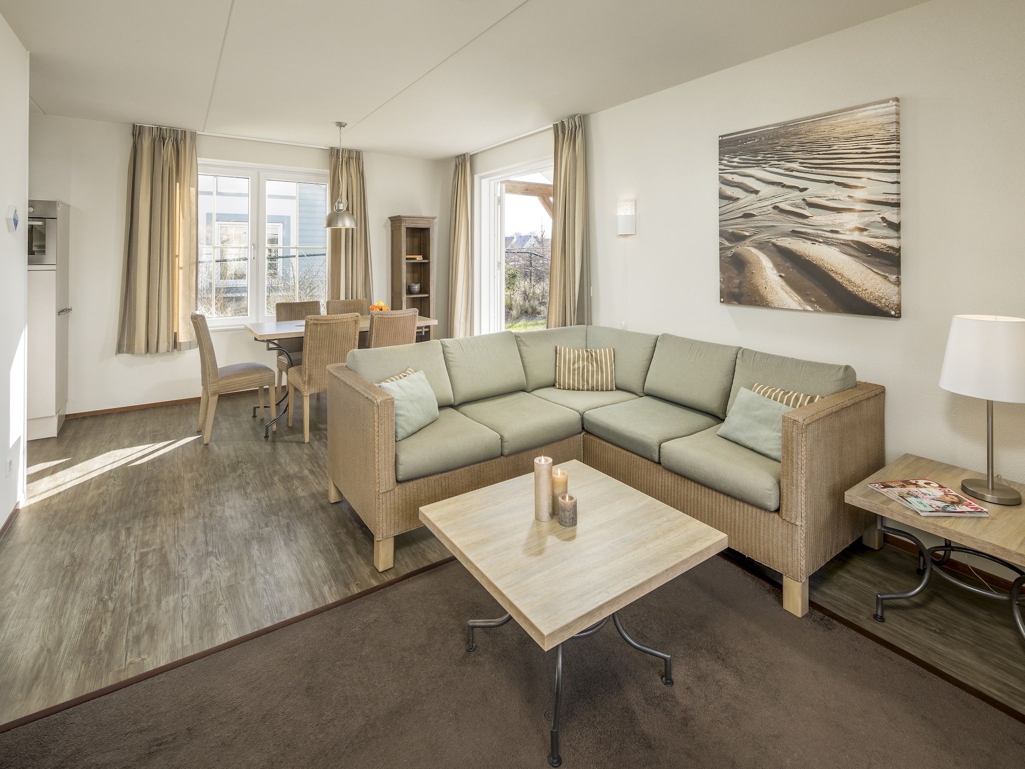 De woonkamer van Noordzee Residence Cadzand-Bad 23 in Cadzand-Bad