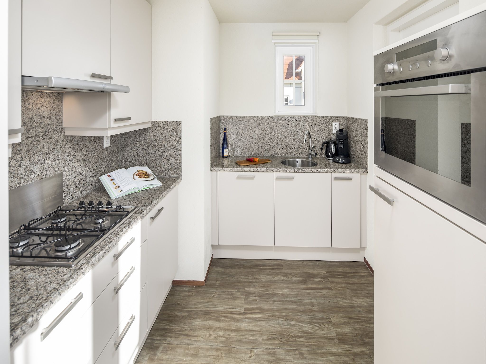 De keuken van Noordzee Residence Cadzand-Bad 23 in Cadzand-Bad