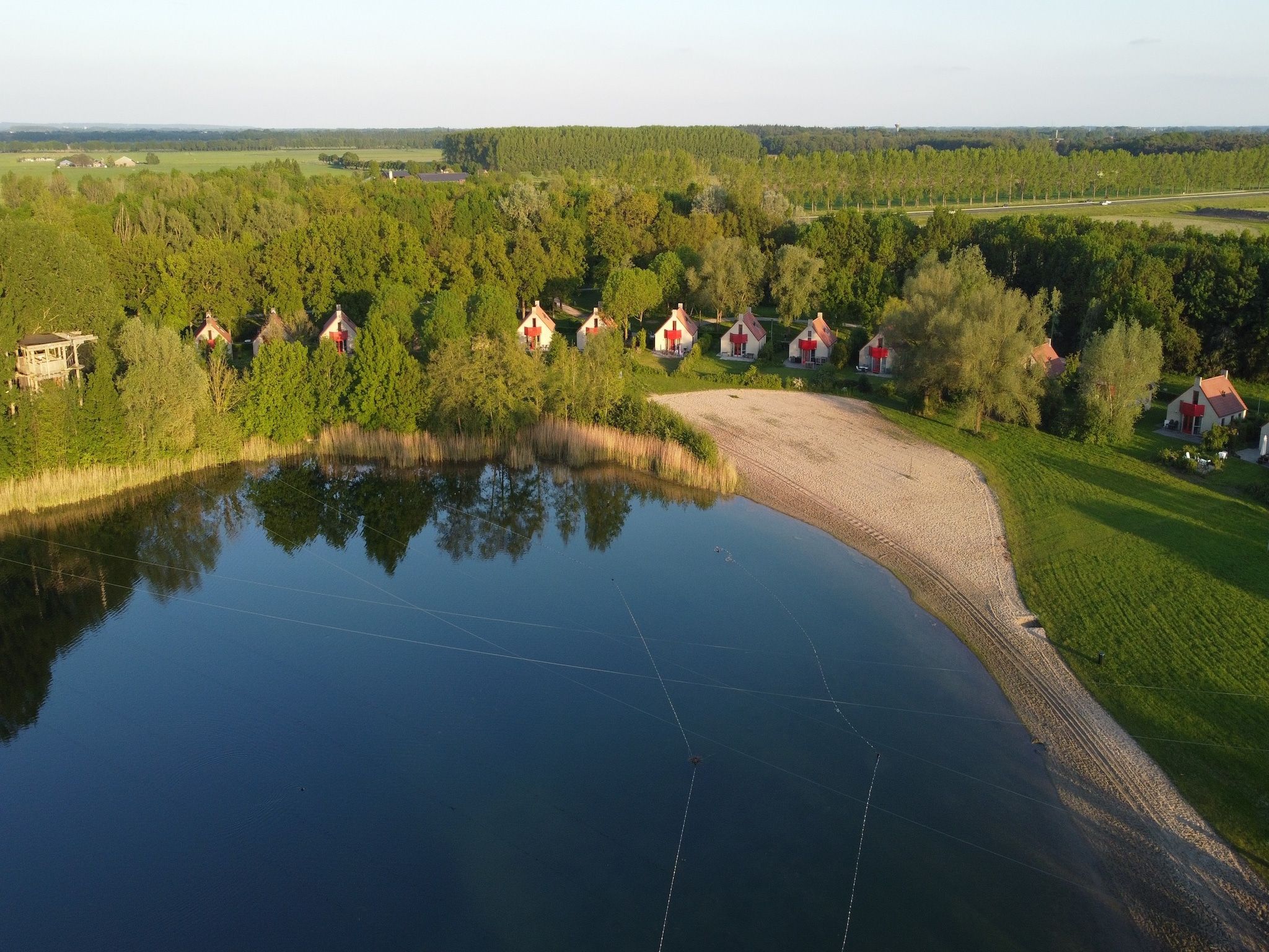 Parkfaciliteiten bij Vakantiepark 't Broeckhuys 1 in Ewijk