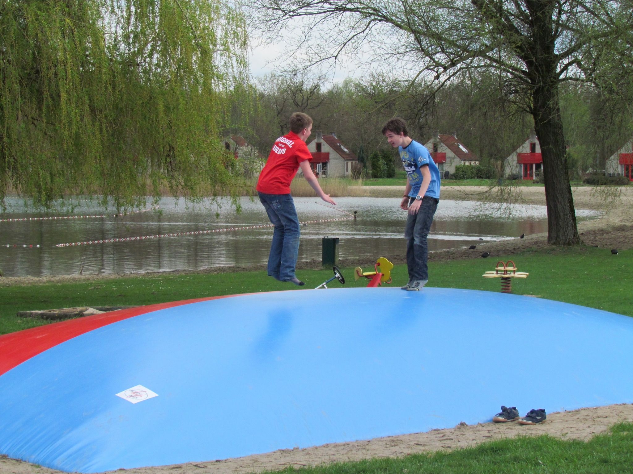 Parkfaciliteiten bij Vakantiepark 't Broeckhuys 1 in Ewijk