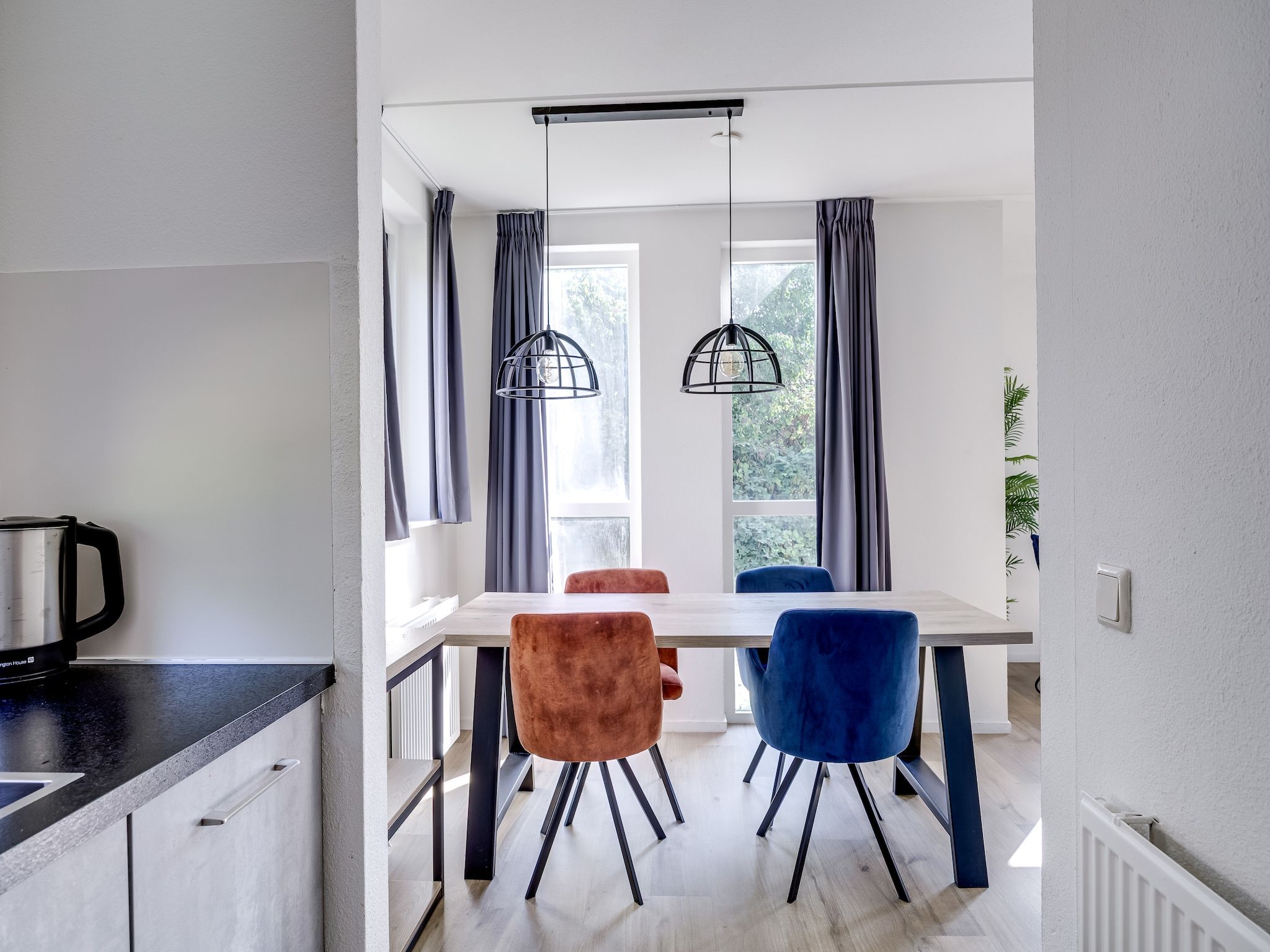 De eetkamer van Vakantiepark 't Broeckhuys 1 in Ewijk