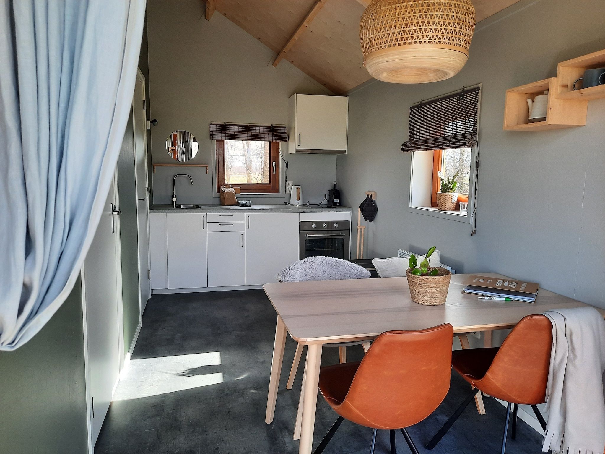 De keuken van Acker Lodges 3 in Ruinerwold