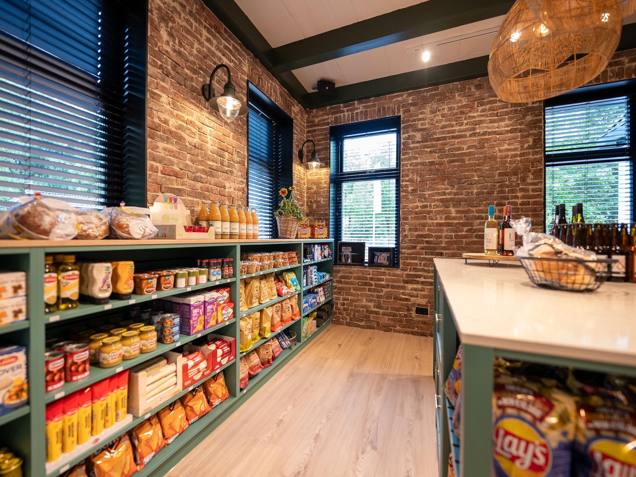 Parkfaciliteiten bij Glamping Resort Lauwersmeer 1 in Vierhuizen