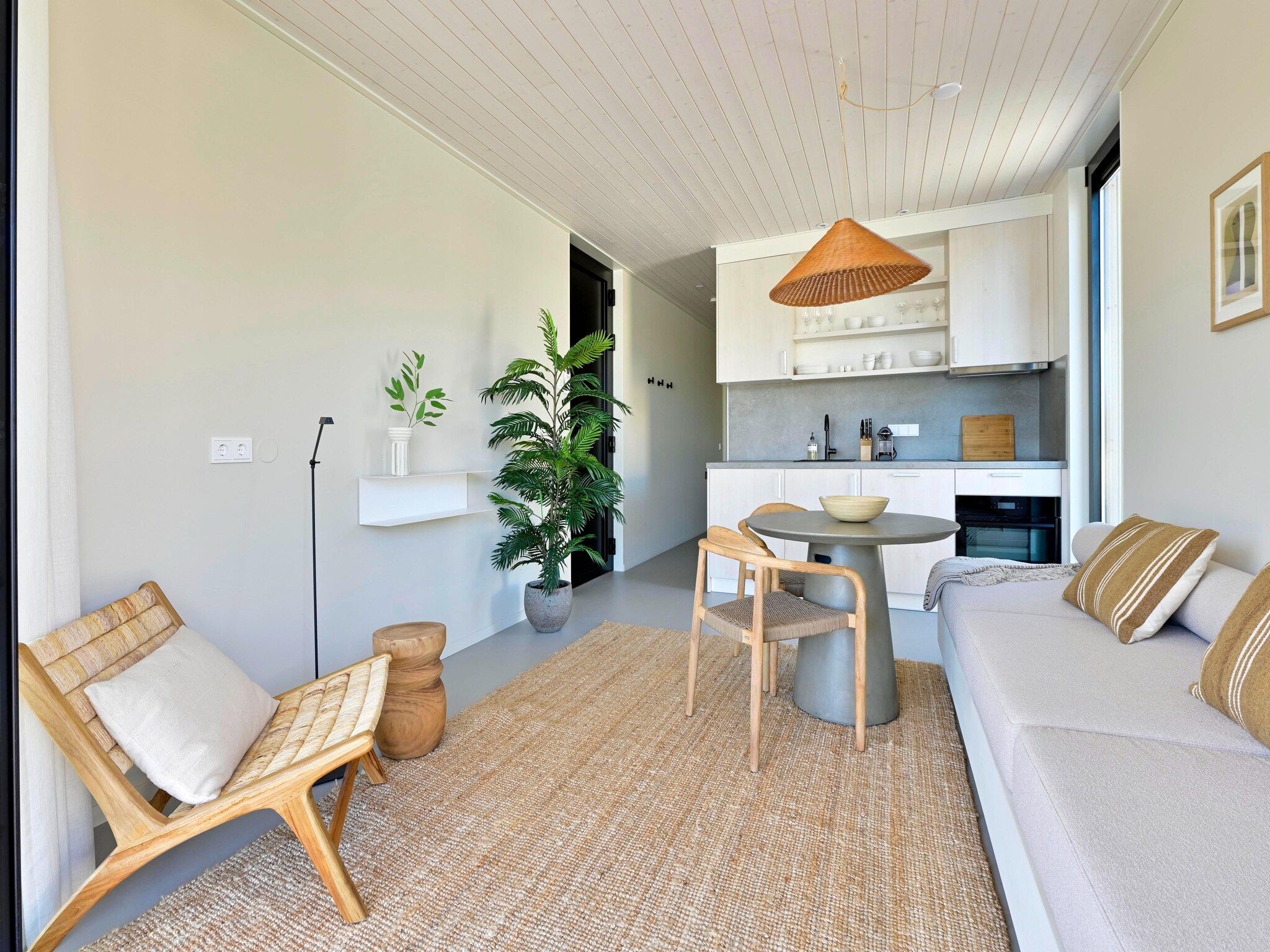 De woonkamer van Resort de Parel 16 in Zeewolde