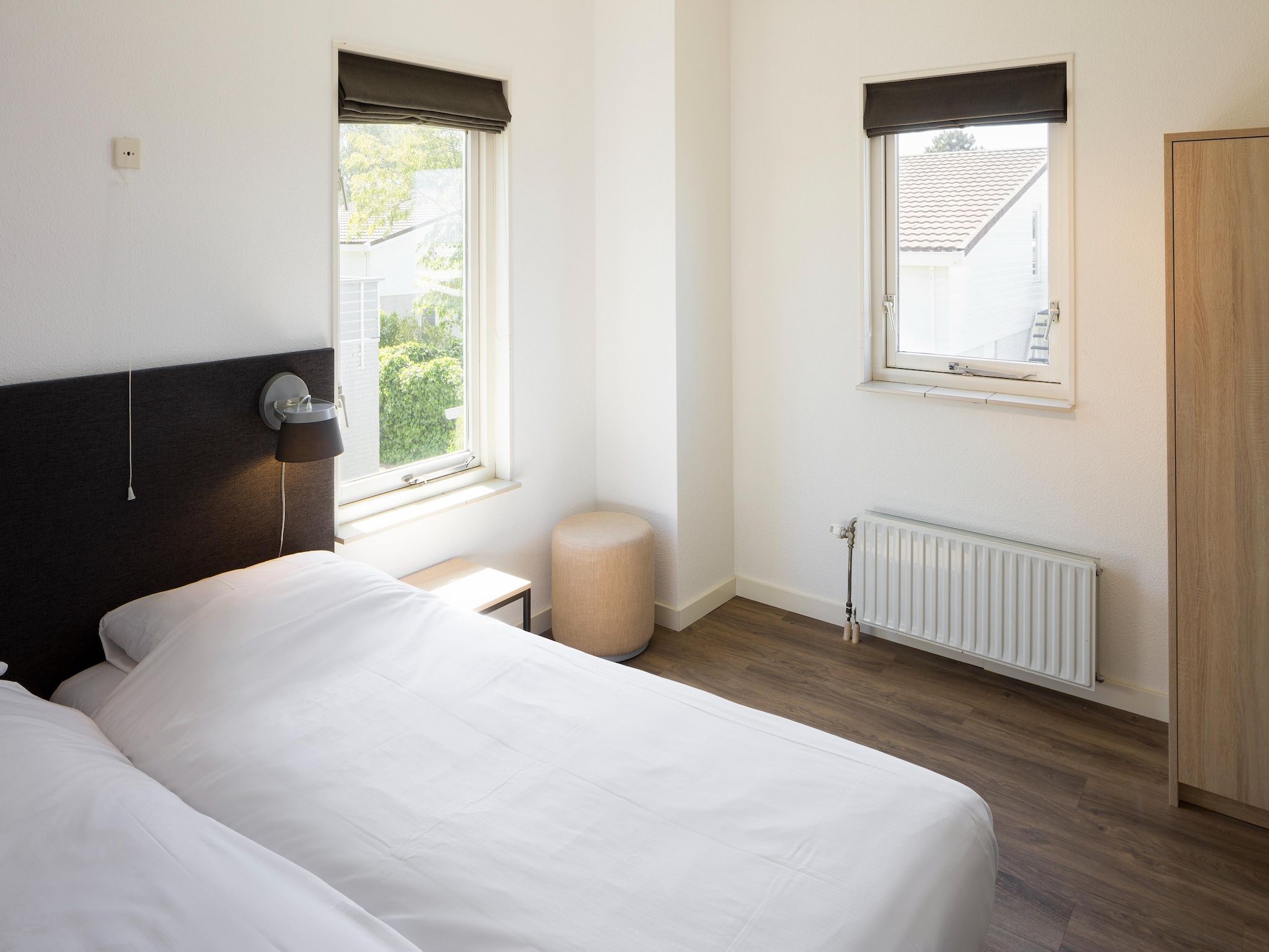 Een slaapkamer van Roompot Beach Resort 25 in Kamperland