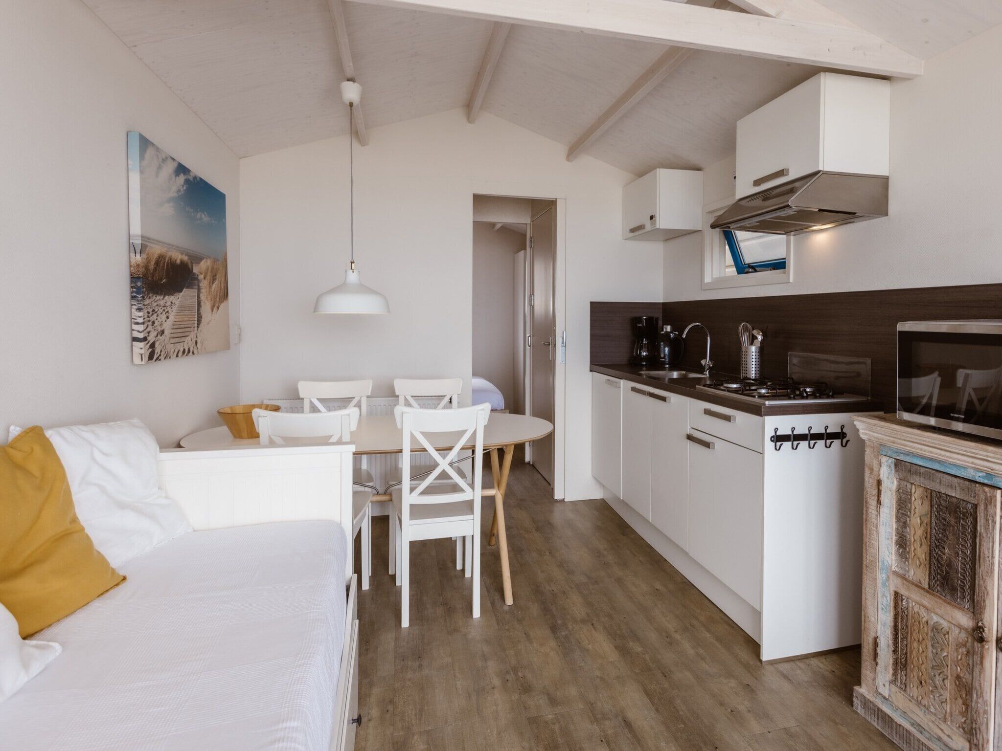 De keuken van Resort Beach Houses Wijk aan Zee 2 in Wijk aan Zee