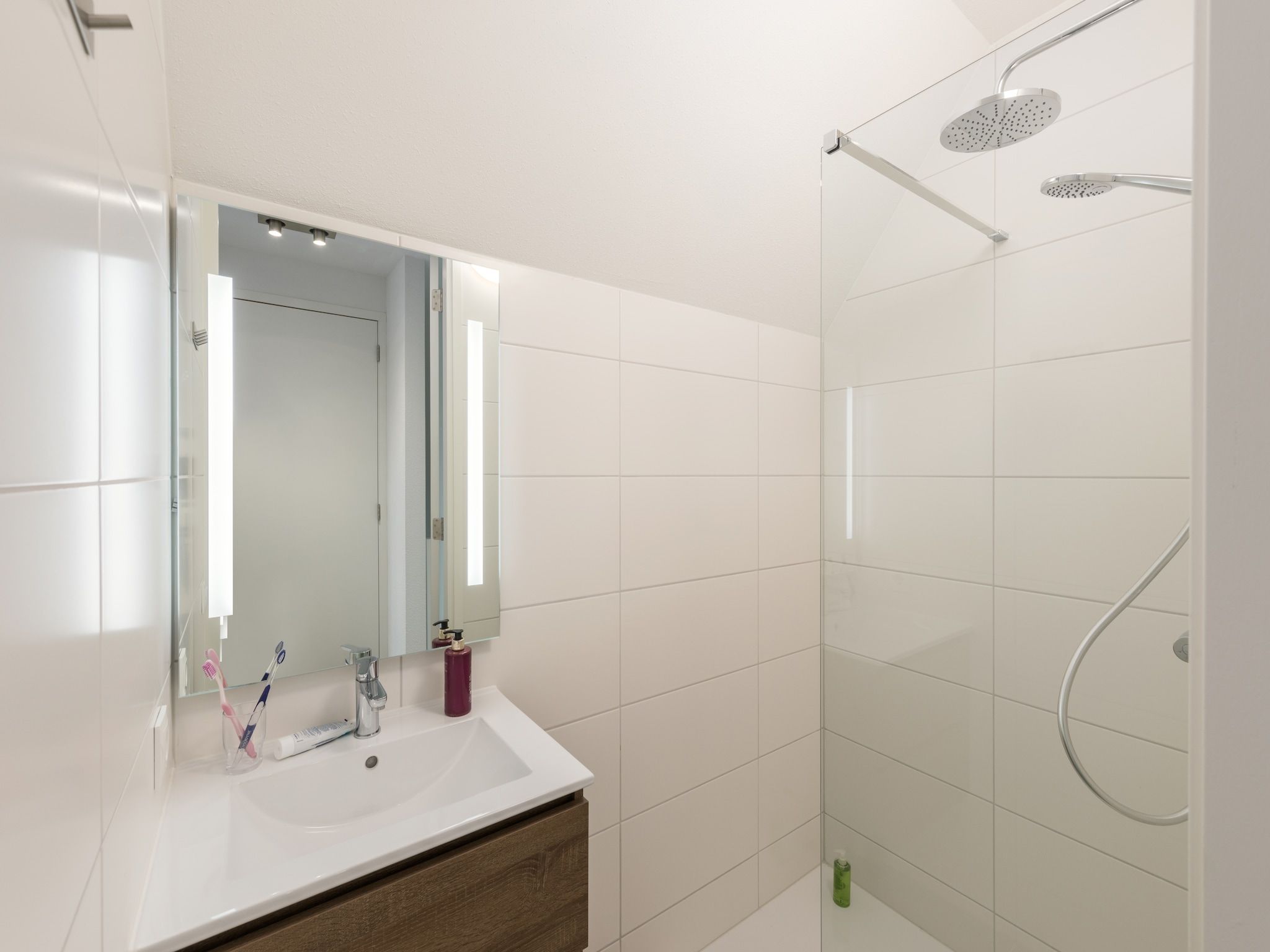 De badkamer van Waterstaete Ossenzijl 4 in Ossenzijl