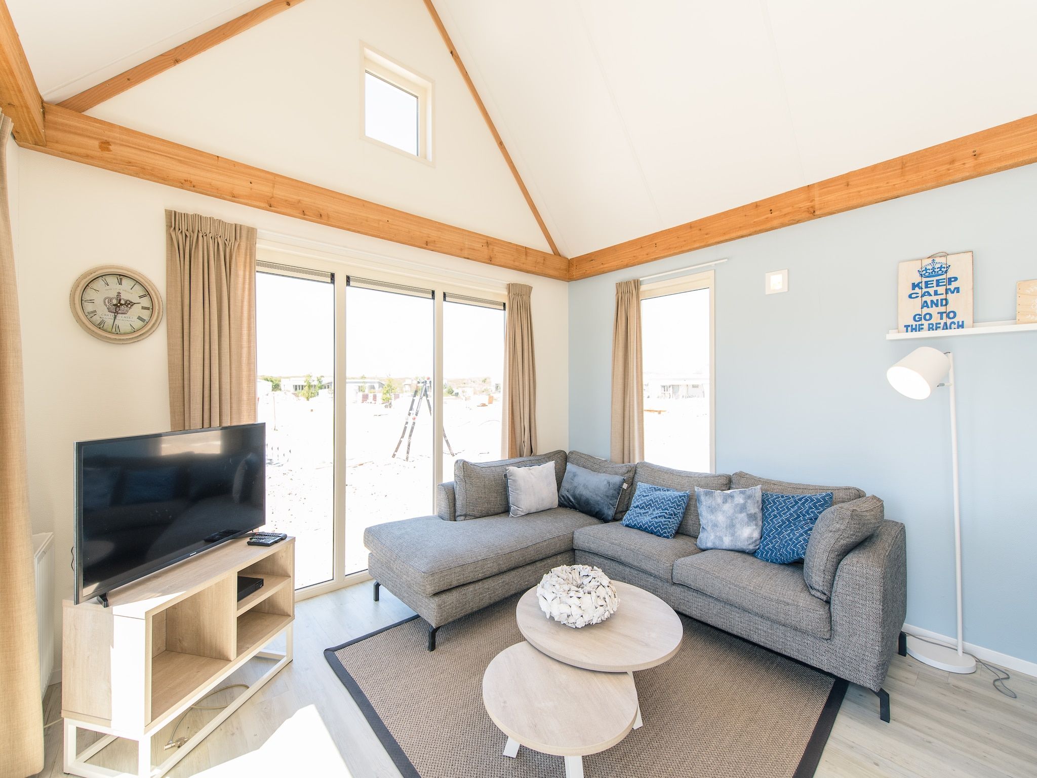 De woonkamer van Vakantiepark Boomhiemke 20 in Hollum