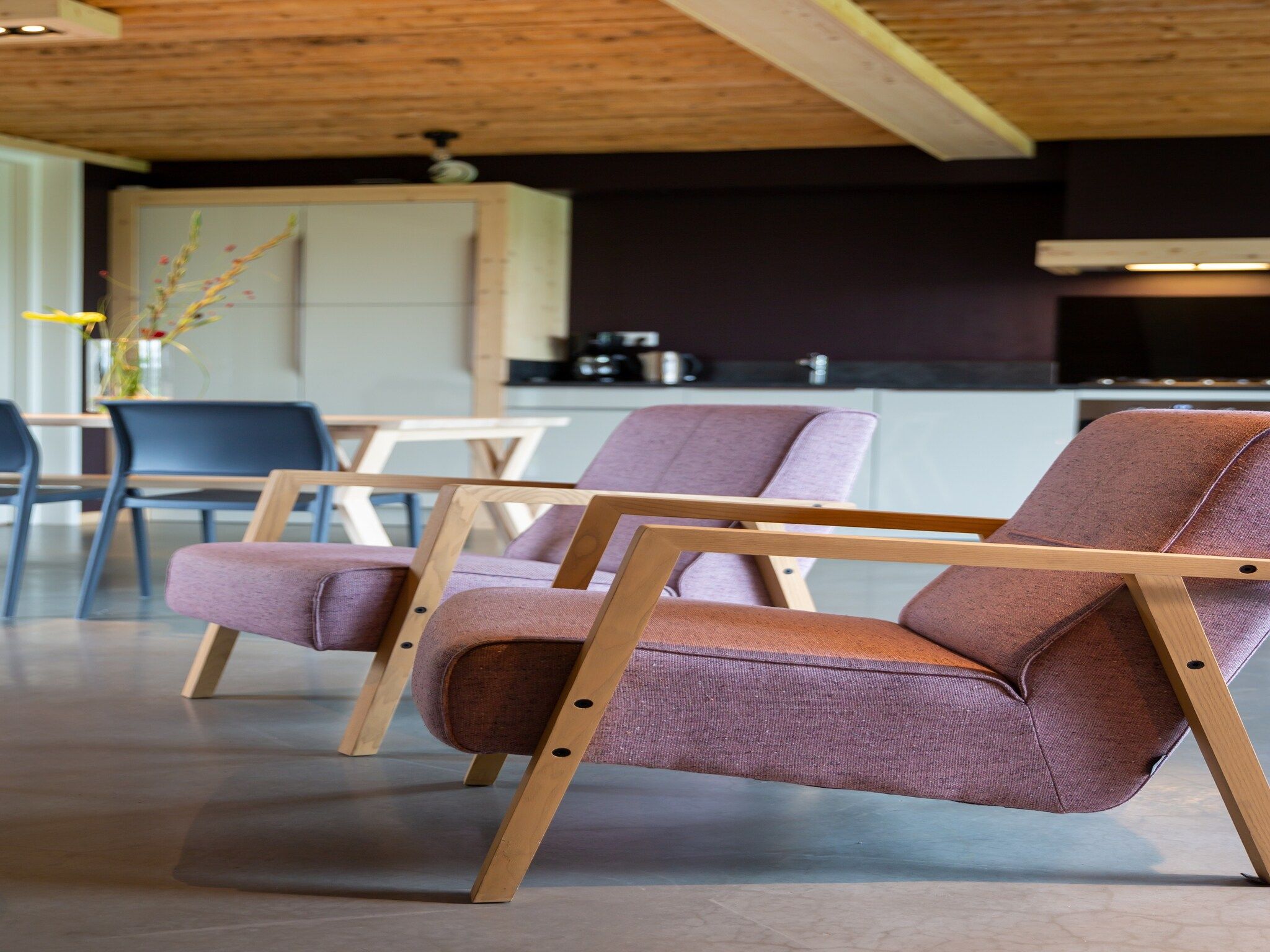 De woonkamer van Koe in de Kost 4 in Heeten